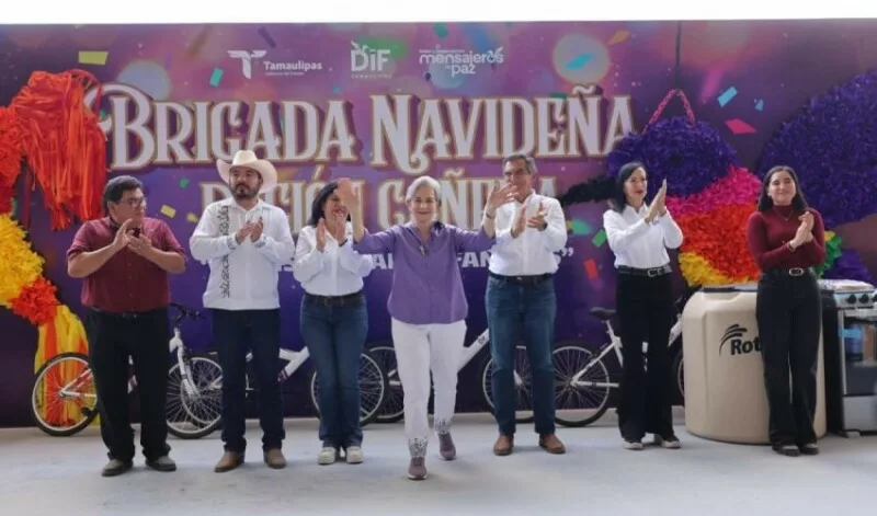Llevan Américo y María de Villarreal la brigada navideña “Transformando Familias” a la zona cañera