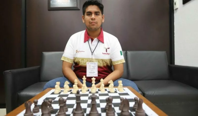 Representará estudiante de la UTTN a Tamaulipas en Olimpiada Nacional de Ajedrez CONADE 2025